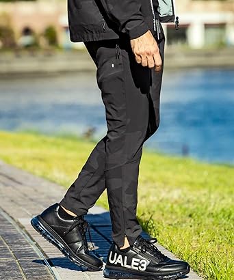 Amazon | [1PIU1UGUALE3 RELAX] ウノピゥウノウグァーレトレ